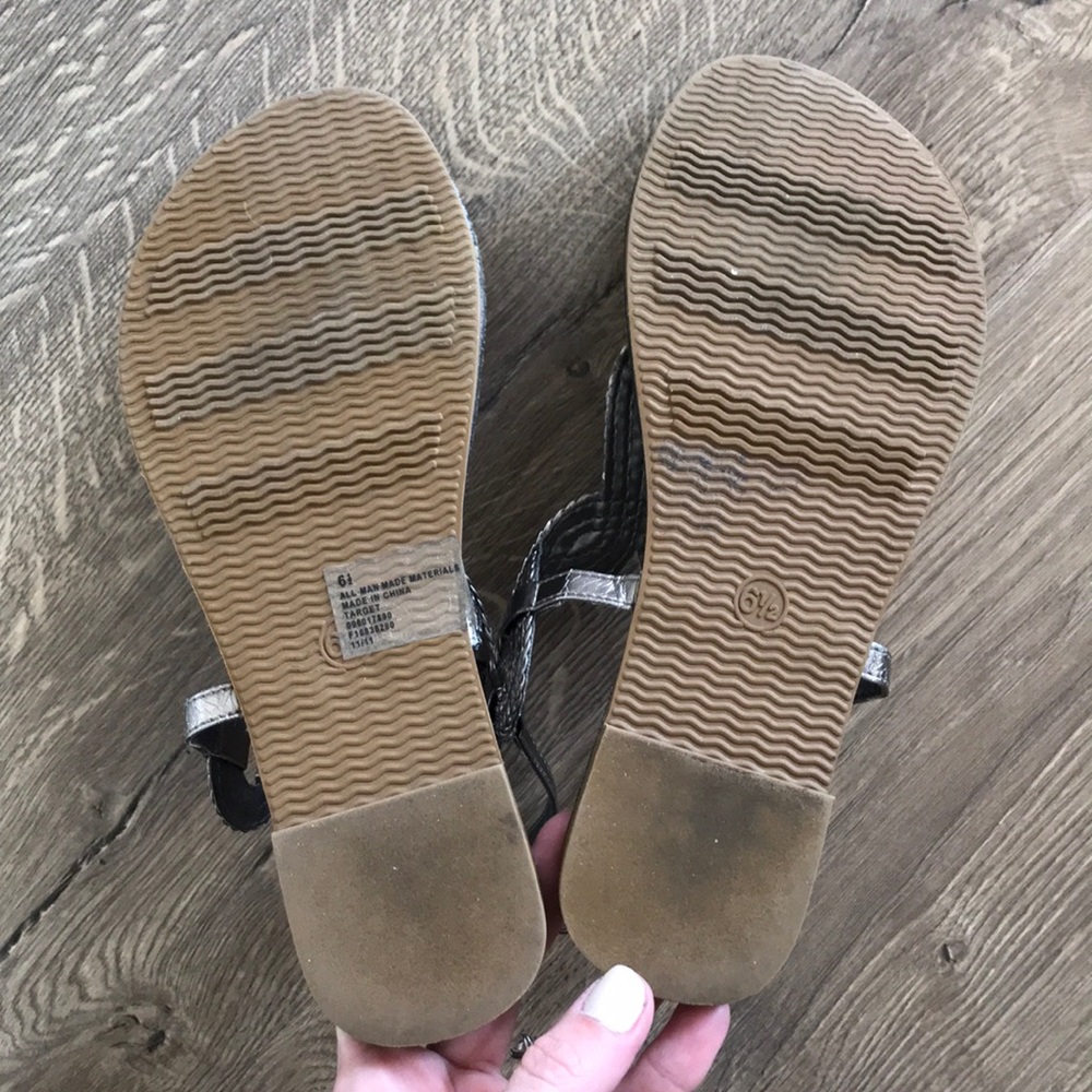 Sandals - Picture 5 of 6